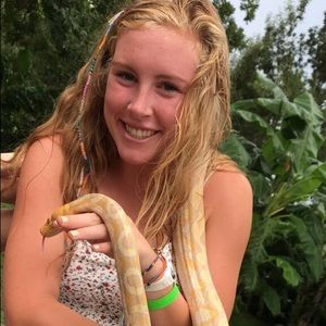 Meet your Posher, Eden